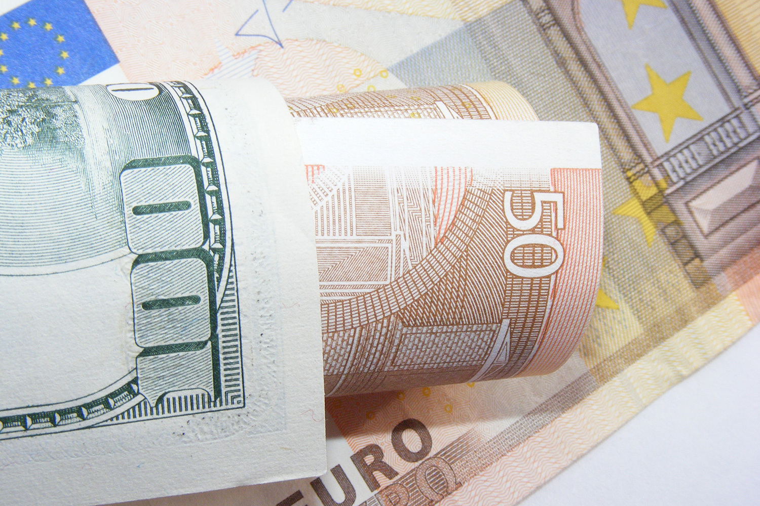 <span style="font-weight: bold;">Consultoría Financiera</span><br>